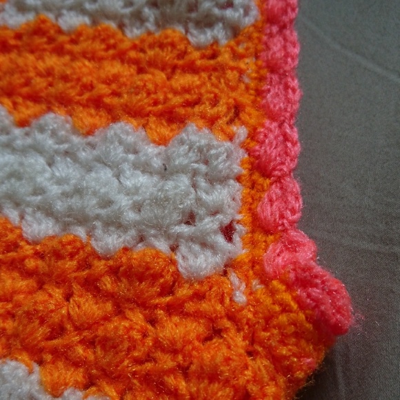 Vintage Crochet Striped Vest - Picture 4 of 4